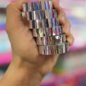 تصویر چسب نواری نقره ای 