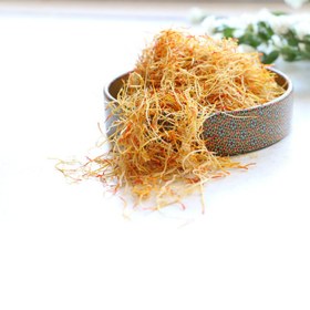 تصویر ریشه نگین زعفران ( 500 گرم ) ظرف خاتم Saffron precious root ( 500g ) in Khatam container