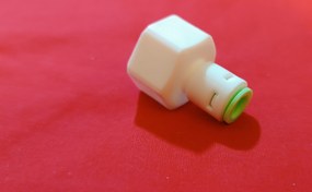 تصویر رابط شلنگ تصفیه آب به ۱/۲ 