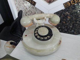 تصویر تلفن سنگی 