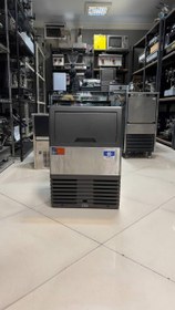 تصویر یخساز Manitowoc مانیتواک ۲۵ کیلویی 