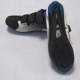 تصویر کفش دوچرخه سواری جاینت مدل BOLT رنگ سفید و سیاه 