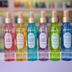 تصویر بادی اسپلش زنانه ویت یو مدل Fresh Love حجم ۱۵۰ میلی لیتر با رایحه ترش و خنک 