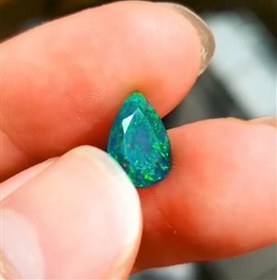 تصویر اوپال اشکی جواهری 