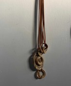 تصویر گردنبند سرامیکی دست ساز با بند چرم - طرح 