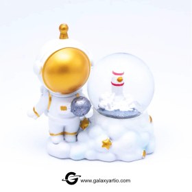 تصویر گوی برفی فضانورد 1 