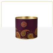 تصویر قوطی مقوایی شب یلدا طرح بته‌جقه زمینه بنفش – بسته‌بندی لوکس آجیل و هدایا-تک لوله 