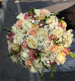 تصویر دسته گل عروس رز - ترکیب با رز یاسی bridal bouquet