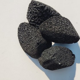 تصویر سنگ پا (بِه تَن) 