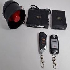 تصویر ردیاب خودرو نورون مدل S600 با باتری ۱۰۰۰ میلی‌آمپر و قابلیت شنود 