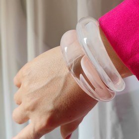 تصویر النگو شیشه ای نشکن 