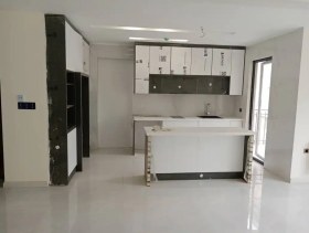 تصویر کابینت لمی گلاس 