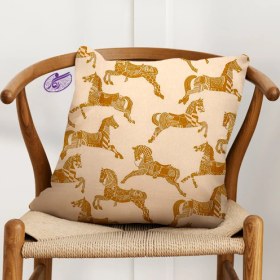 تصویر کوسن طرح هرمس 