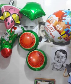 تصویر بادبادک طرح کریسمس و یلدا ای 