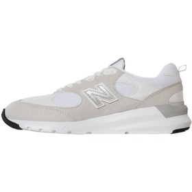 تصویر اسنیکر زنانه برند نیوبالانس New Balance اصل 