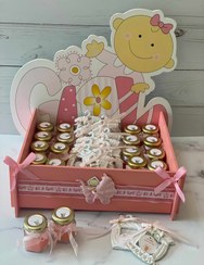 تصویر پك هديه نوزادي دخترونه مناسب برای دیدن نوزاد و یا هدیه دادن به عزیزان ملاقات کننده نوزاد