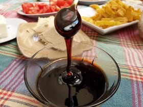 تصویر شیره توت 