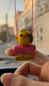 تصویر آویزماشین جوجه لات 