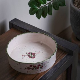 تصویر ظرف لبه دار گل سرخی 
