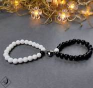 تصویر دستبند سنگی اونیکس نخی و پارچه ای با مگنت قلب 