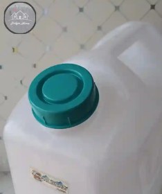 تصویر گالن 20 لیتری کتابی 