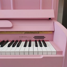 تصویر پیانو دیجیتال یاماها مدل P-145 طرح آکوستیک 