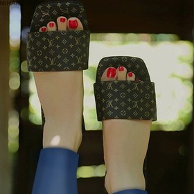 تصویر صندل روفرشی لوئیس ویتون 