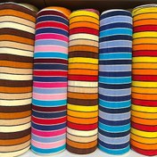 تصویر حوله متری نخ رنگی طرح راه راه 