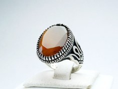 تصویر انگشتر نقره عقیق یمن الماس تراش 