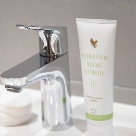 تصویر اسکراب آلوئه ورای فوراور آلایه برداری ملایم و پاکسازی منافذ پوست) Forever Aloe Scrub