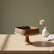 تصویر آجیل‌ خوری پایه‌ دار چوبی 