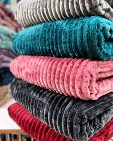 تصویر پتو پلیسه وارداتی اصلی تراکم بالا - یاسی / یکنفره 