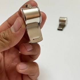 تصویر سوت فلزی 