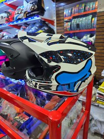 تصویر کلاه کراسی فاکسv3 Fox v3