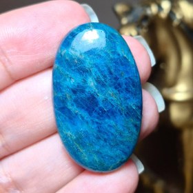 تصویر نگین سنگ آپاتیت معدنی کد k1082 