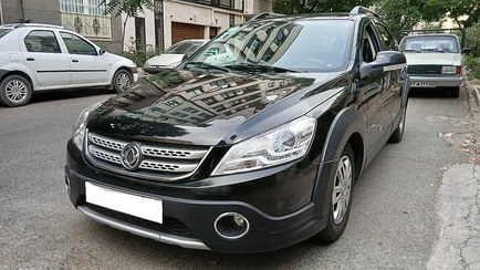 تصویر دانگ فنگ H30 cross مدل 1398 ا اتوماتیک اتوماتیک