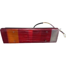 تصویر چراغ خطر عقب سمت چپ کامیون 2631و1929 آمیکو وارداتی Left rear hazard light for Amico 2631 and 1929 trucks