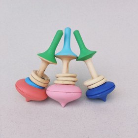 تصویر فرفره چوبی رنگی ۱۰۶ 