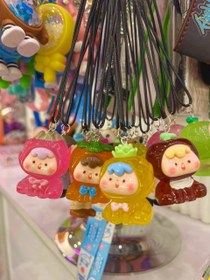 تصویر آویز ماشین شب‌تاب 