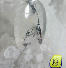 تصویر نگین کوارتز شجر 