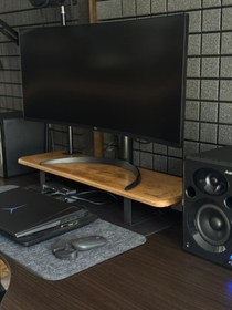 تصویر استند مانیتور چوبی DIY 