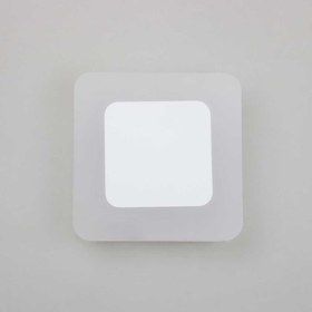 تصویر چراغ دیواری مدرن مربع 