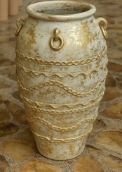 تصویر گلدان کنار سالنی پتینه ورق طلا ارتفاع ۶۵ 