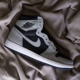 Air jordan best sale mid 37