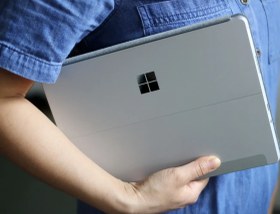 تصویر لپ تاپ Surface Go 2 مدل Pentium 4425Y 8GB 128GB SSD Intel HD 615 10.5 INCH FHD 