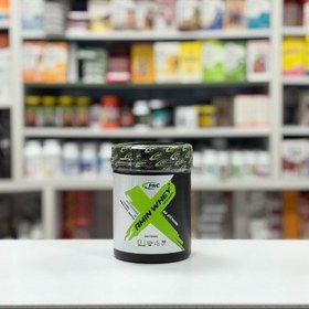 تصویر آمین وی 4600 پی ان سی ۸۱ سروینگ با ۴۶۰۰ میلی‌گرم آمینو اسید وی هیدرولیز شده در هر وعده برای عضله‌سازی، کاهش خستگی و جلوگیری از تحلیل عضلانی عالیه چرا انتخابش کنیم؟ حمل آسان، جذب سریع، جایگزین شیک پروتئینی