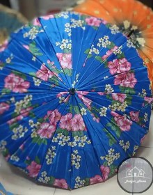 تصویر چتر گلدار آبی کاربنی 