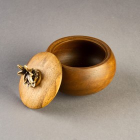 تصویر قندان چوبی درب دار آنتیک 