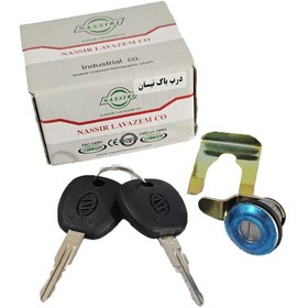 تصویر درب باک نیسان 