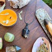 تصویر گردنبند بافت سنگ تورمالین 